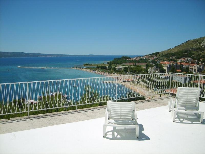 Apartment In Omis With Sea View, Balcony, Air Conditioning, Wi-Fi Bagian luar foto