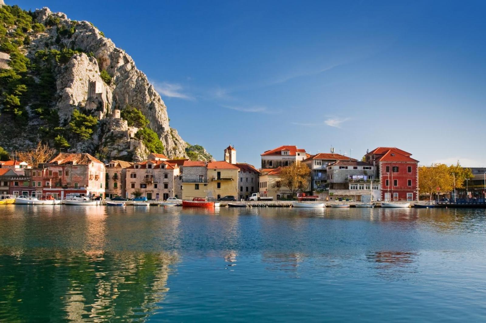 Apartment In Omis With Sea View, Balcony, Air Conditioning, Wi-Fi Bagian luar foto